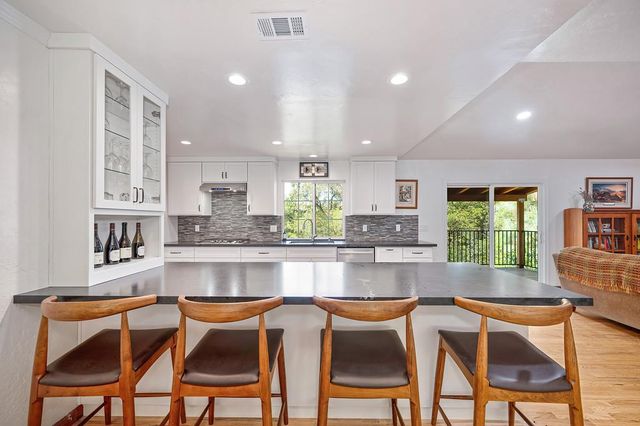 535 Chinquapin, Auburn, CA 95603