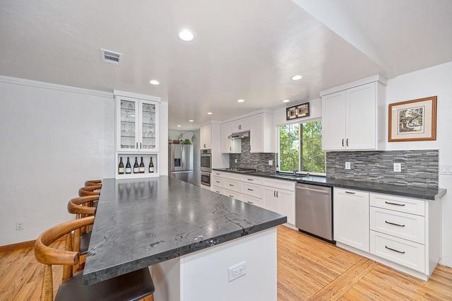 535 Chinquapin, Auburn, CA 95603