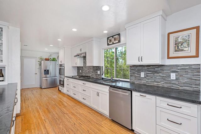 535 Chinquapin, Auburn, CA 95603