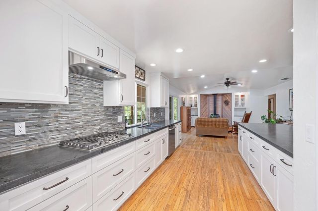 535 Chinquapin, Auburn, CA 95603