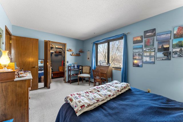 4245 Centerville Road, Vadnais Heights, MN 55127