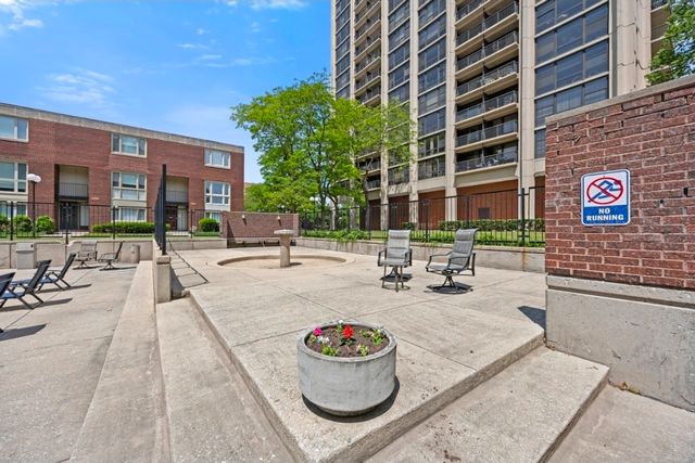 2605 S Indiana Avenue 304, Chicago, IL 60616