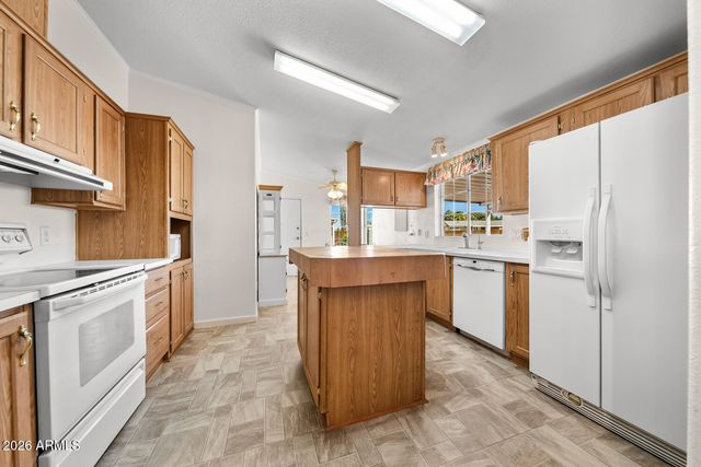 17200 W BELL Road 2251, Surprise, AZ 85374