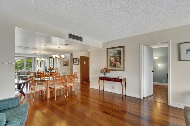 336 Golfview Rd 311, North Palm Beach, FL 33408