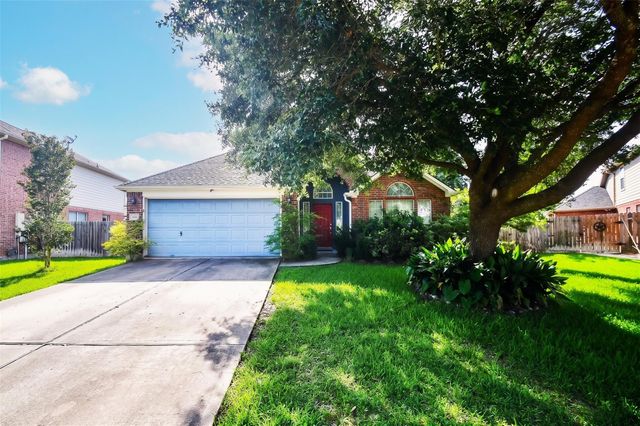6207 Lake Chase Court, Katy, TX 77493