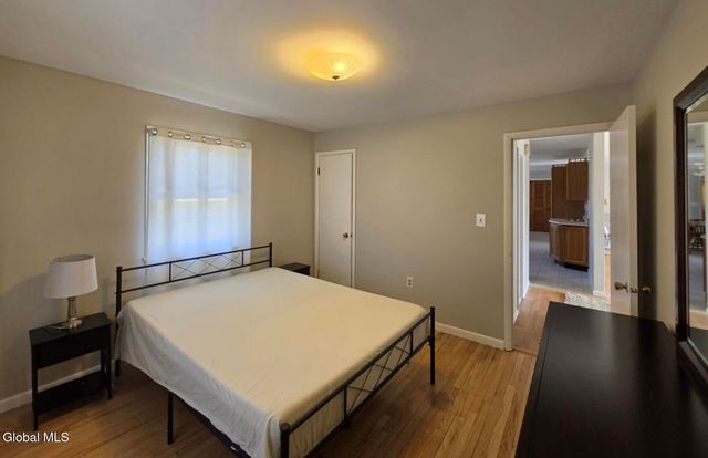5059 Western Turnpike 1, Altamont, NY 12009