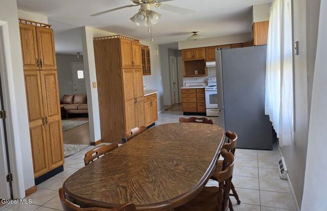 5059 Western Turnpike 1, Altamont, NY 12009