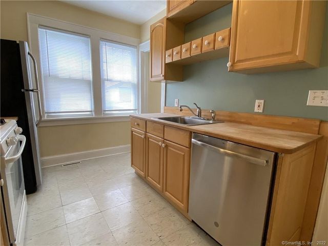 25 4th Street, Norwalk, CT 06855