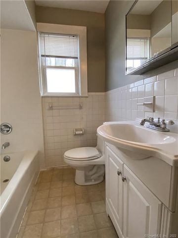 25 4th Street, Norwalk, CT 06855