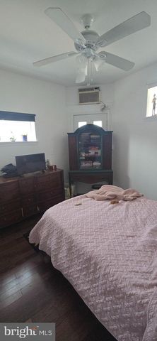 1447 S CHADWICK ST, Philadelphia, PA 19146