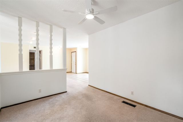 2211 Portavela Street, Santa Fe, NM 87505