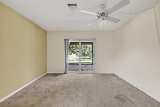 2551 NW 98th Terrace, Coral Springs, FL 33065