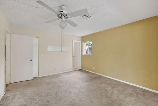 2551 NW 98th Terrace, Coral Springs, FL 33065