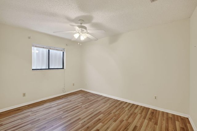 2551 NW 98th Terrace, Coral Springs, FL 33065