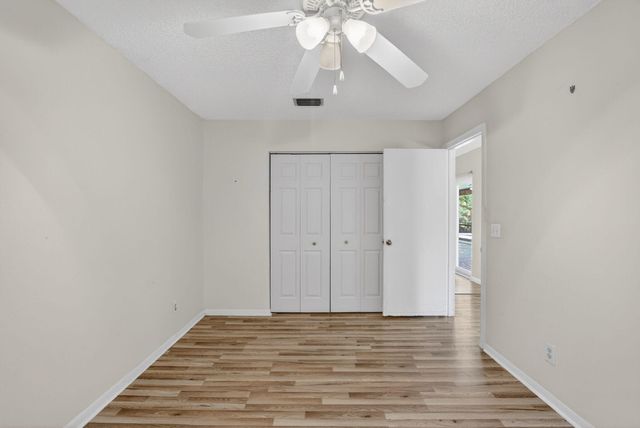 2551 NW 98th Terrace, Coral Springs, FL 33065