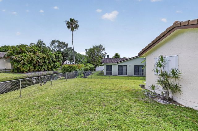 2551 NW 98th Terrace, Coral Springs, FL 33065