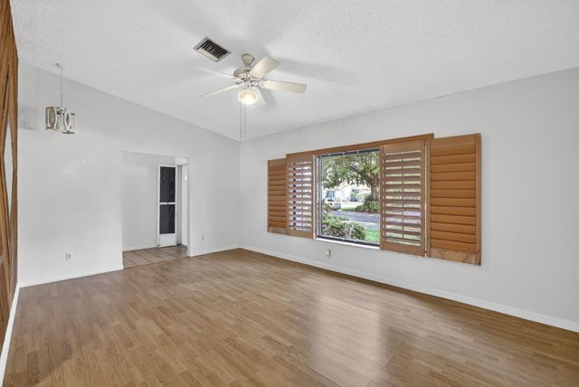 2551 NW 98th Terrace, Coral Springs, FL 33065