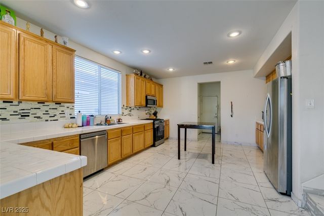 5842 Pueblo Canyon Avenue, Las Vegas, NV 89131