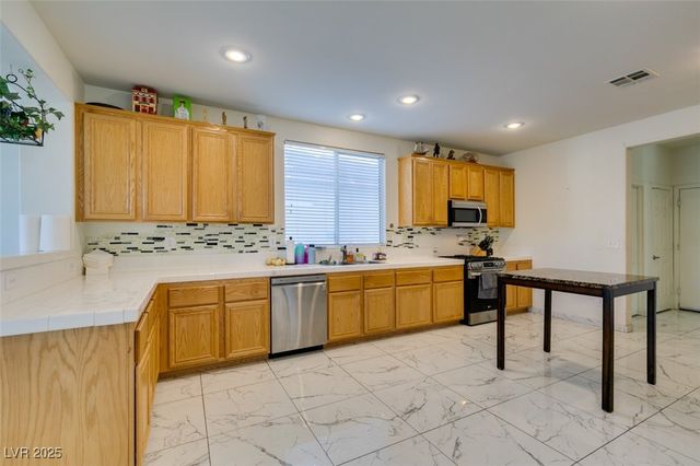 5842 Pueblo Canyon Avenue, Las Vegas, NV 89131