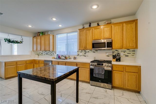 5842 Pueblo Canyon Avenue, Las Vegas, NV 89131