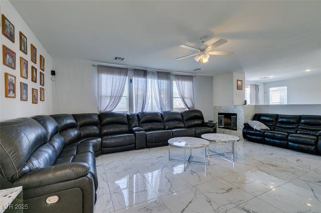 5842 Pueblo Canyon Avenue, Las Vegas, NV 89131