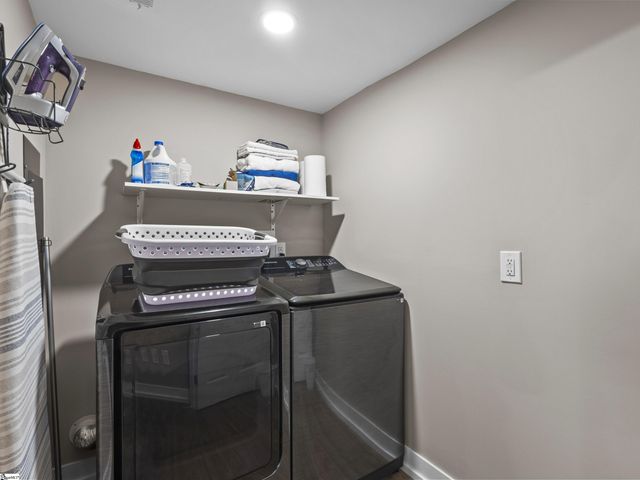 15 Lake Circle Drive, Greenville, SC 29609