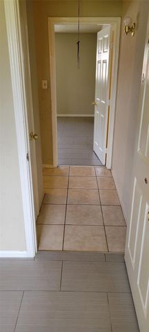 137 Casa Grande Drive 137, Houston, TX 77060