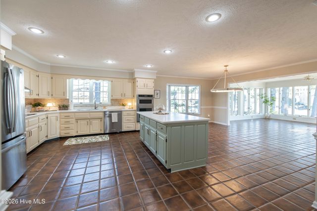 90 Lake Shore Drive, Pinehurst, NC 28374