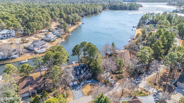 90 Lake Shore Drive, Pinehurst, NC 28374