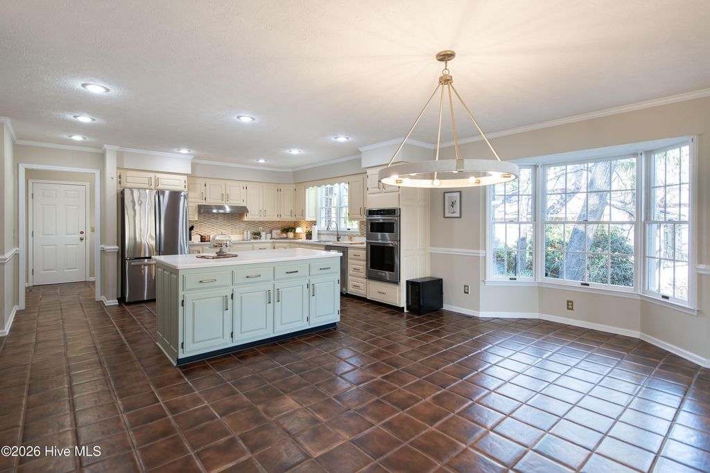 Image 25 of property listing at 90 Lake Shore Drive, Pinehurst, NC 28374