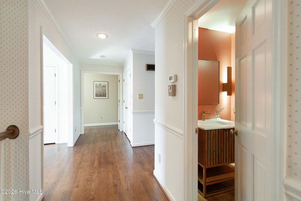 Image 30 of property listing at 90 Lake Shore Drive, Pinehurst, NC 28374