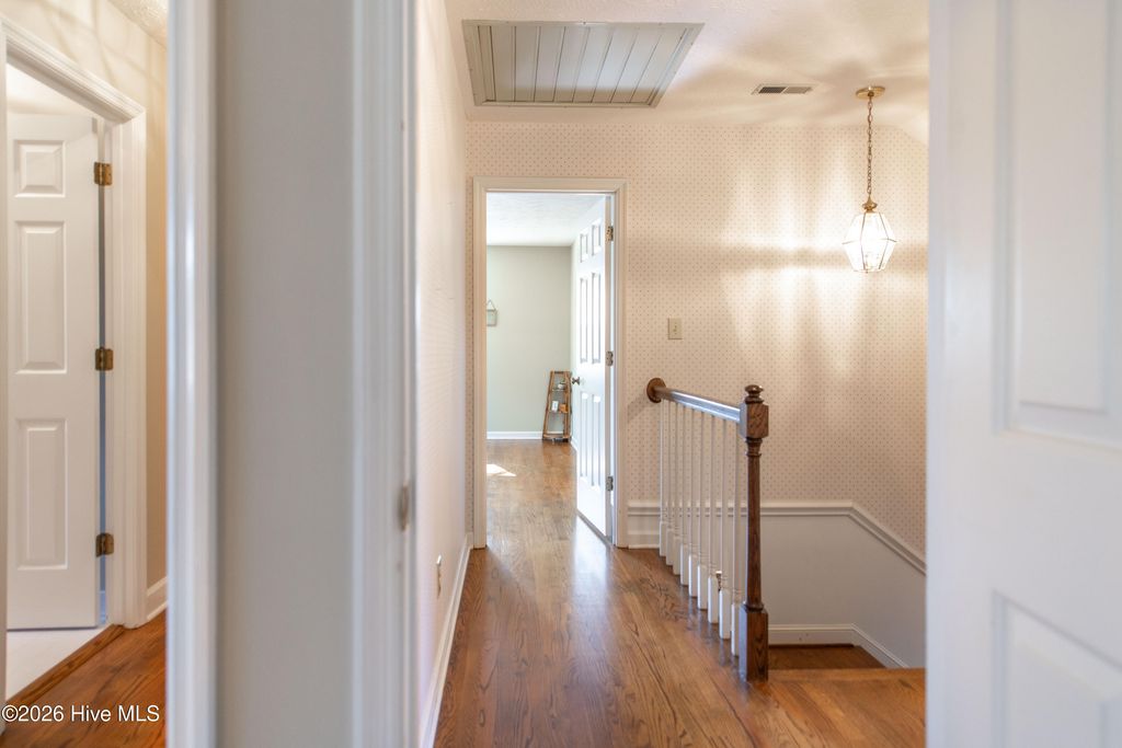 Image 41 of property listing at 90 Lake Shore Drive, Pinehurst, NC 28374