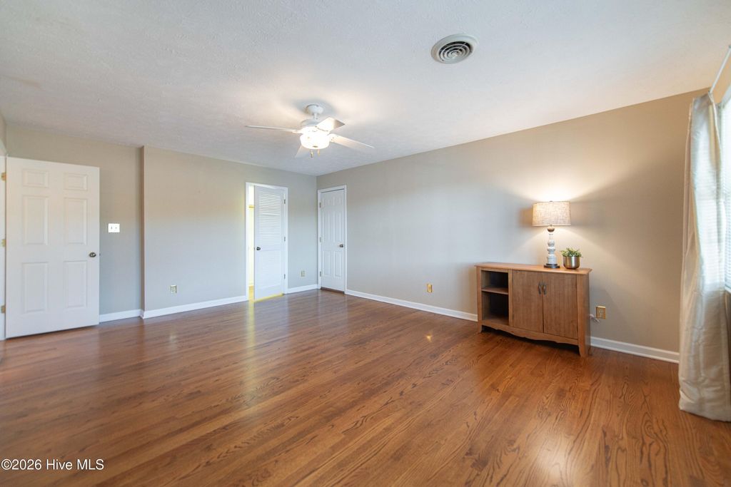 Image 53 of property listing at 90 Lake Shore Drive, Pinehurst, NC 28374