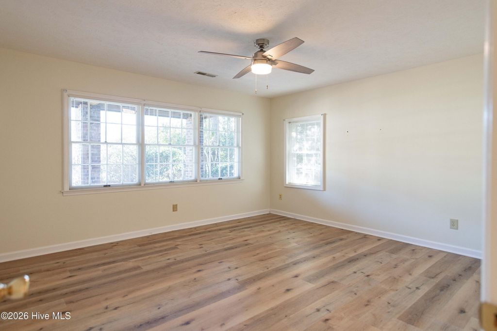 Image 59 of property listing at 90 Lake Shore Drive, Pinehurst, NC 28374