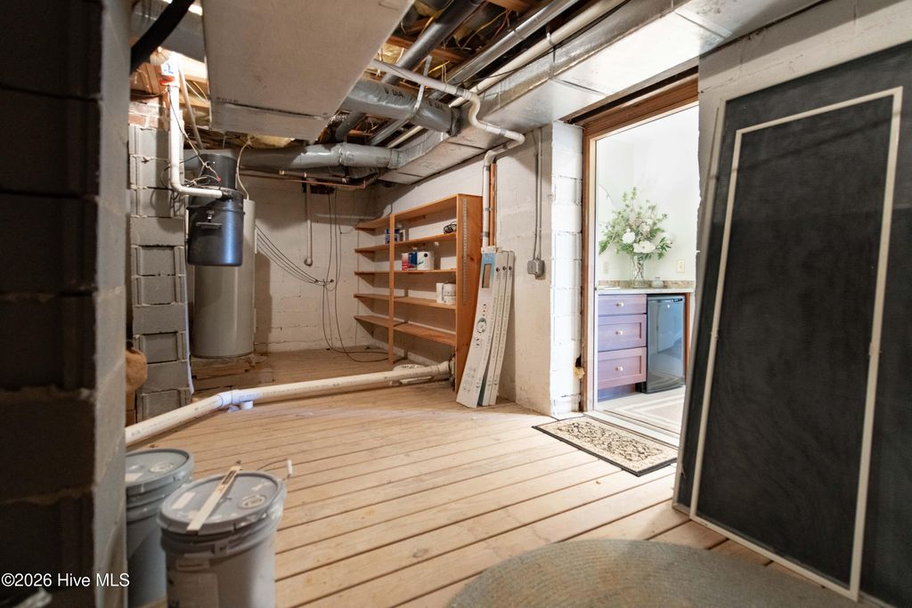 Image 70 of property listing at 90 Lake Shore Drive, Pinehurst, NC 28374