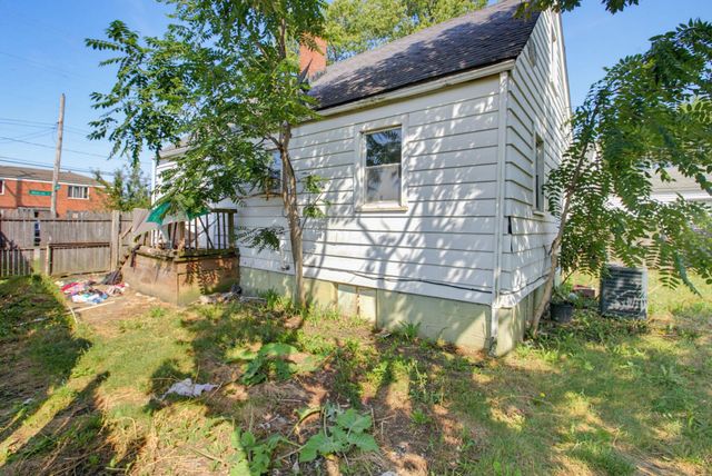 2576 Beulah Road, Columbus, OH 43211
