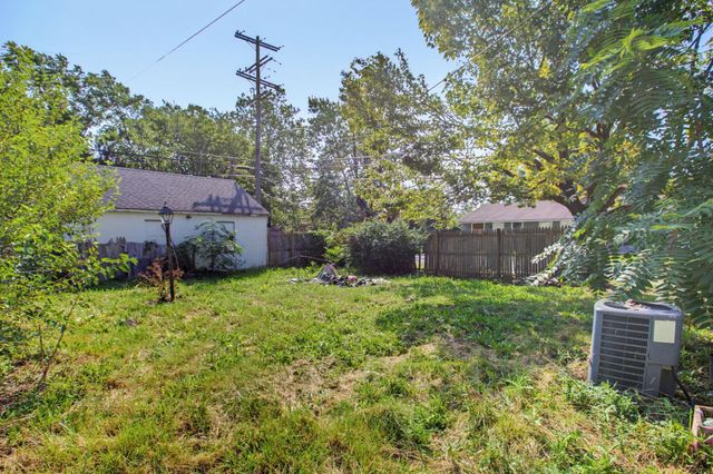 2576 Beulah Road, Columbus, OH 43211