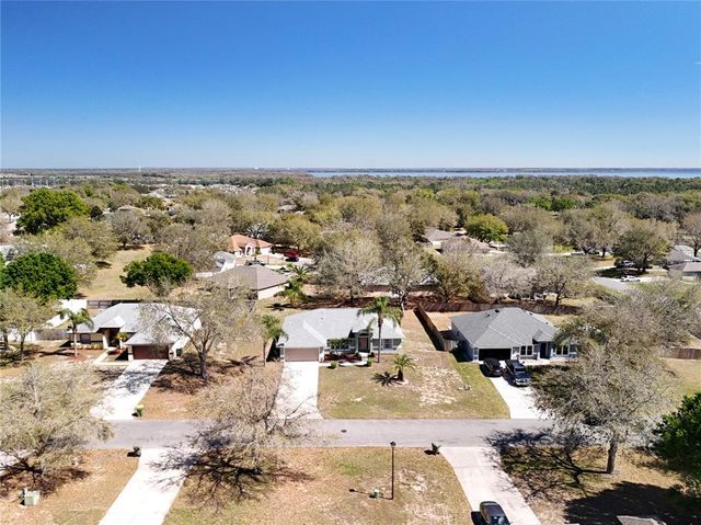 2253 LAKE POINTE CIRCLE, Leesburg, FL 34748
