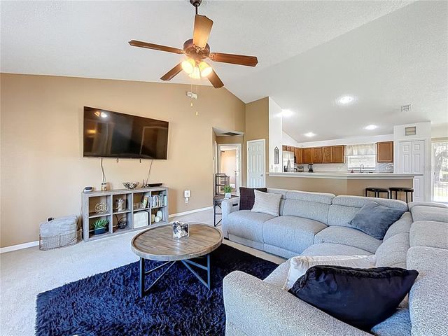 2253 LAKE POINTE CIRCLE, Leesburg, FL 34748