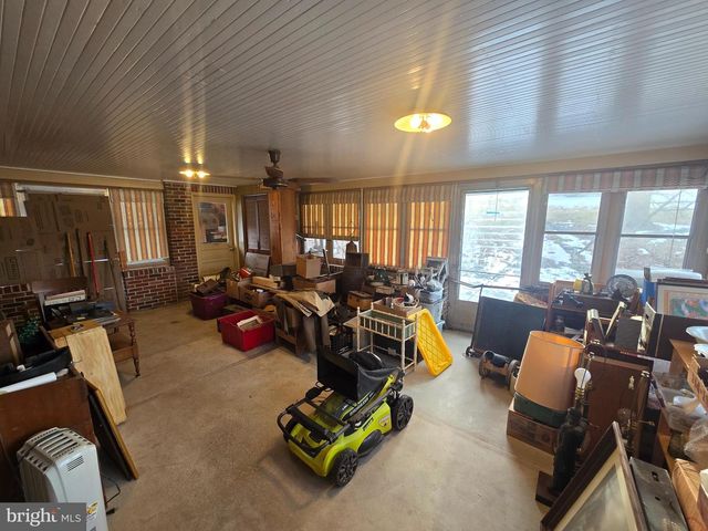 106 N HIGH ST, Biglerville, PA 17307