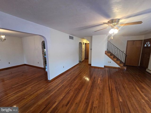 106 N HIGH ST, Biglerville, PA 17307