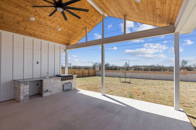 1425 King Ranch RD, Salado, TX 76571