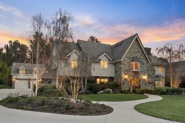 17307 Calle Mayor, Rancho Santa Fe, CA 92067