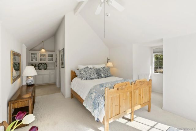 17307 Calle Mayor, Rancho Santa Fe, CA 92067