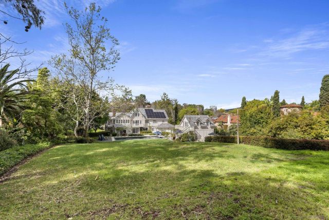 17307 Calle Mayor, Rancho Santa Fe, CA 92067