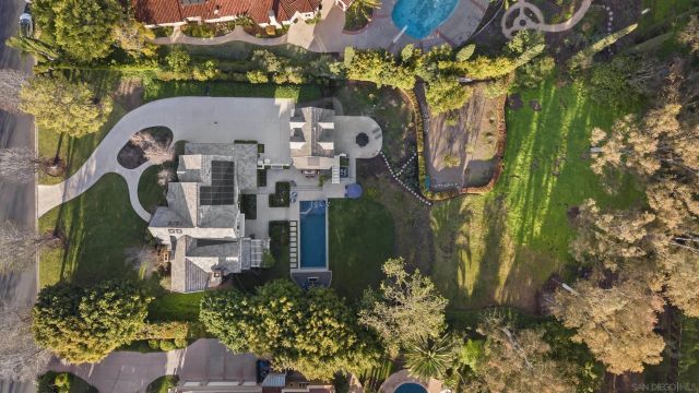 17307 Calle Mayor, Rancho Santa Fe, CA 92067