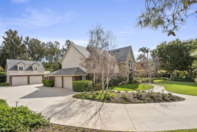17307 Calle Mayor, Rancho Santa Fe, CA 92067
