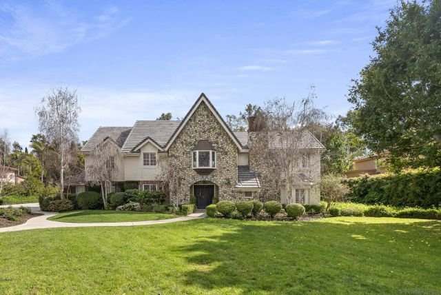 17307 Calle Mayor, Rancho Santa Fe, CA 92067