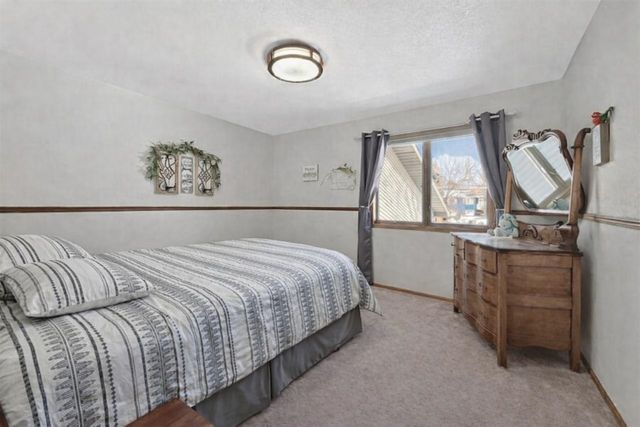 1425 18th Ave. NW, Minot, ND 58703