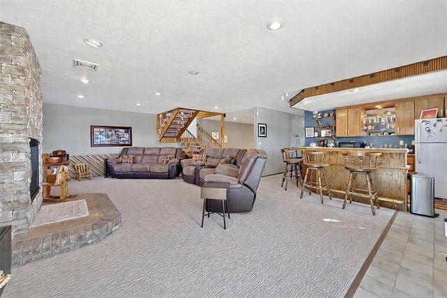 1425 18th Ave. NW, Minot, ND 58703